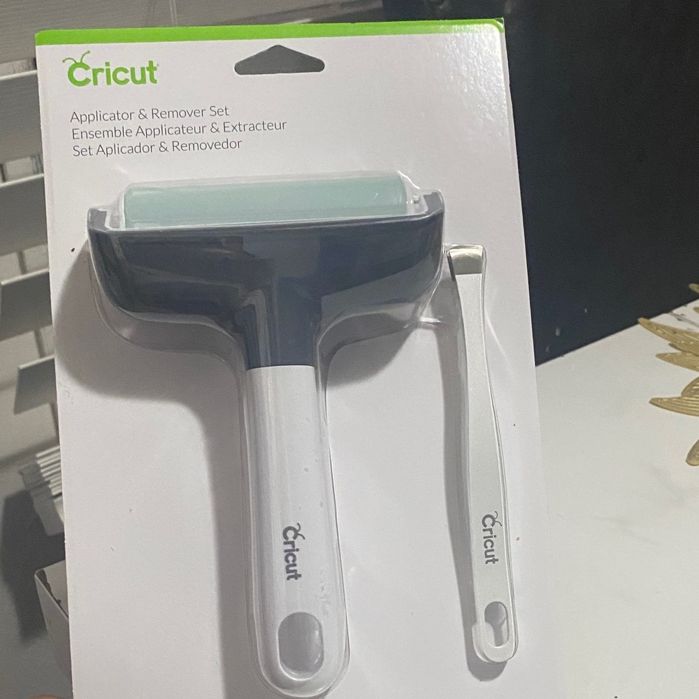 Cricut Applicator & Remover Set - New
